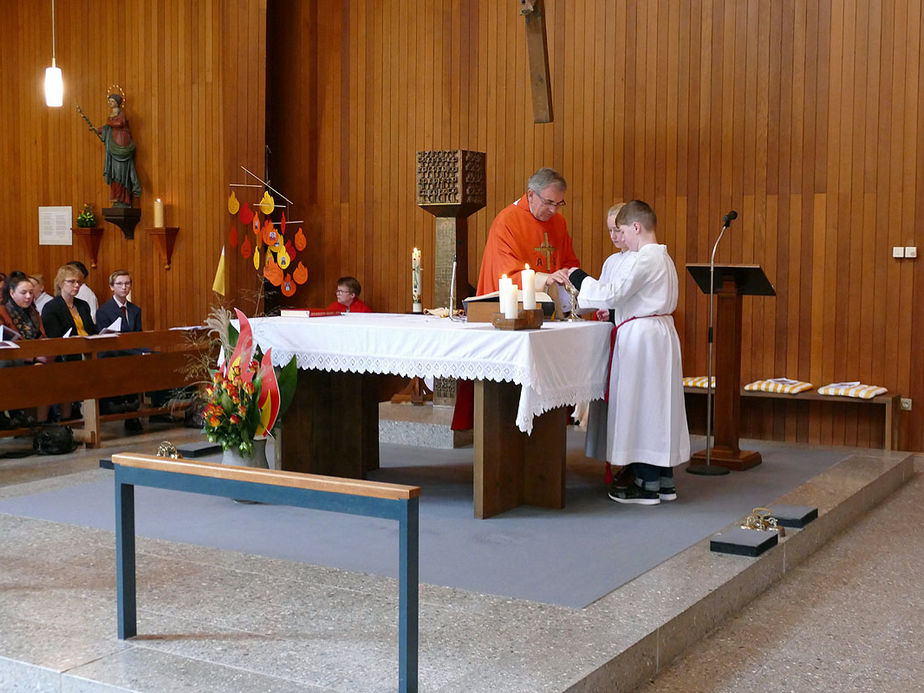 Firmung 2019 in Naumburg (Foto: Karl-Franz Thiede)